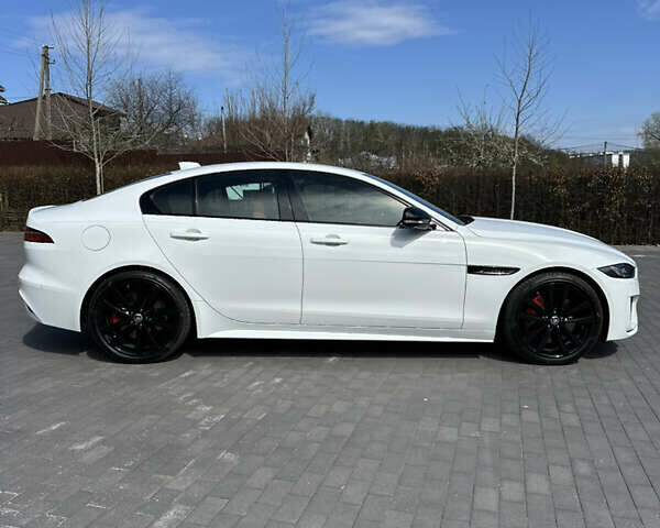 Ягуар XE, объемом двигателя 0 л и пробегом 1 тыс. км за 46499 $, фото 6 на Automoto.ua