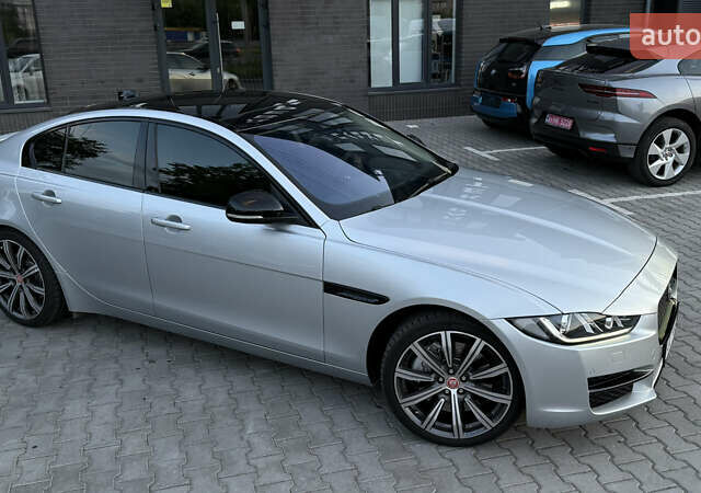 Сірий Ягуар XE, об'ємом двигуна 3 л та пробігом 82 тис. км за 20000 $, фото 15 на Automoto.ua