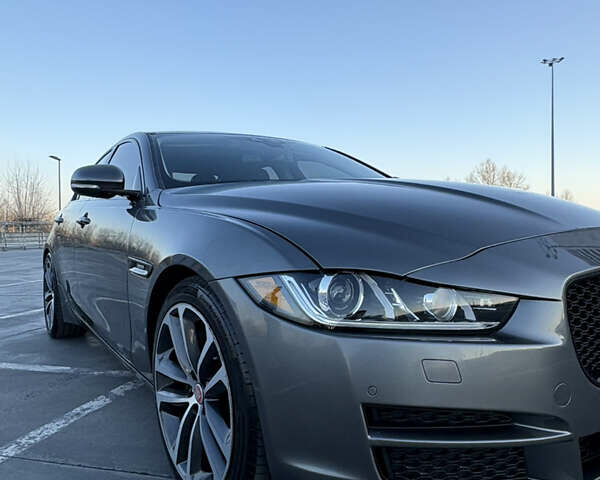 Ягуар XE 2016 у Києві на Automoto.ua Сірий Ягуар XE, об'ємом двигуна 2 л та пробігом 136 тис. км за 16600 $, фото 7 на Automoto.ua