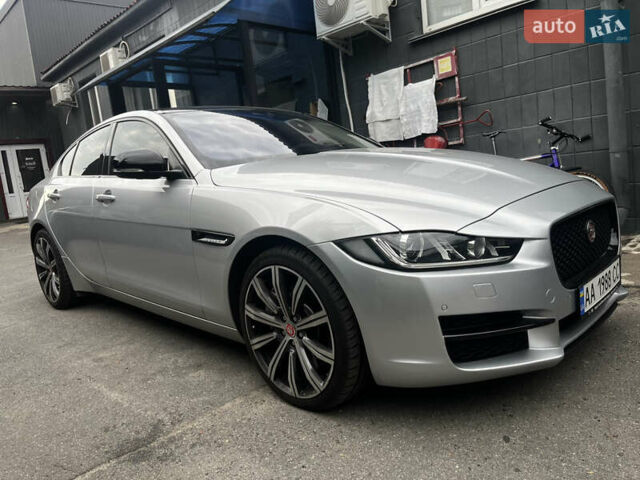 Сірий Ягуар XE, об'ємом двигуна 3 л та пробігом 82 тис. км за 20000 $, фото 19 на Automoto.ua