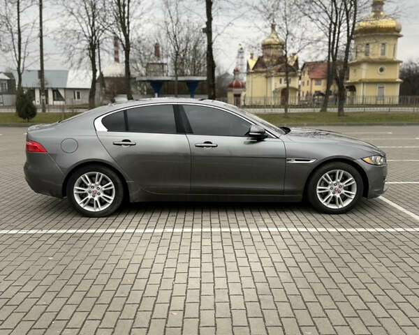 Серый Ягуар XE, объемом двигателя 2 л и пробегом 89 тыс. км за 13800 $, фото 17 на Automoto.ua