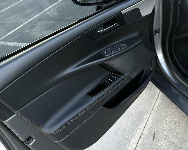 Ягуар XE 2016 у Києві на Automoto.ua Сірий Ягуар XE, об'ємом двигуна 2 л та пробігом 136 тис. км за 16600 $, фото 18 на Automoto.ua