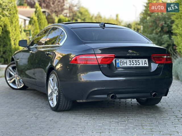 Серый Ягуар XE, объемом двигателя 3 л и пробегом 110 тыс. км за 15500 $, фото 3 на Automoto.ua