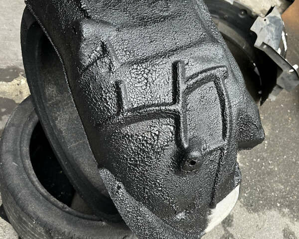 Сірий Ягуар XE, об'ємом двигуна 3 л та пробігом 82 тис. км за 20000 $, фото 95 на Automoto.ua