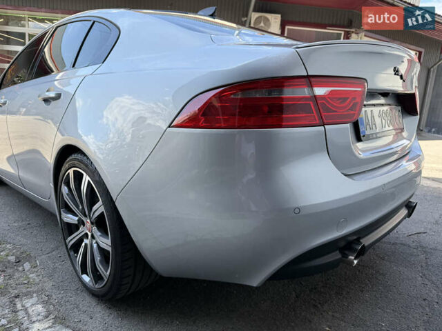 Сірий Ягуар XE, об'ємом двигуна 3 л та пробігом 82 тис. км за 20000 $, фото 31 на Automoto.ua