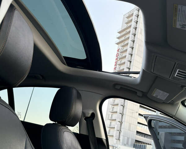 Ягуар XE 2016 у Києві на Automoto.ua Сірий Ягуар XE, об'ємом двигуна 2 л та пробігом 136 тис. км за 16600 $, фото 28 на Automoto.ua