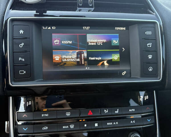 Ягуар XE 2016 у Києві на Automoto.ua Сірий Ягуар XE, об'ємом двигуна 2 л та пробігом 136 тис. км за 16600 $, фото 24 на Automoto.ua