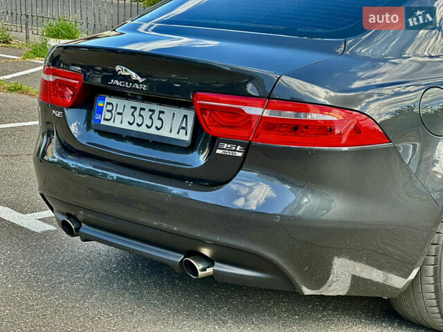 Сірий Ягуар XE, об'ємом двигуна 3 л та пробігом 110 тис. км за 15900 $, фото 16 на Automoto.ua