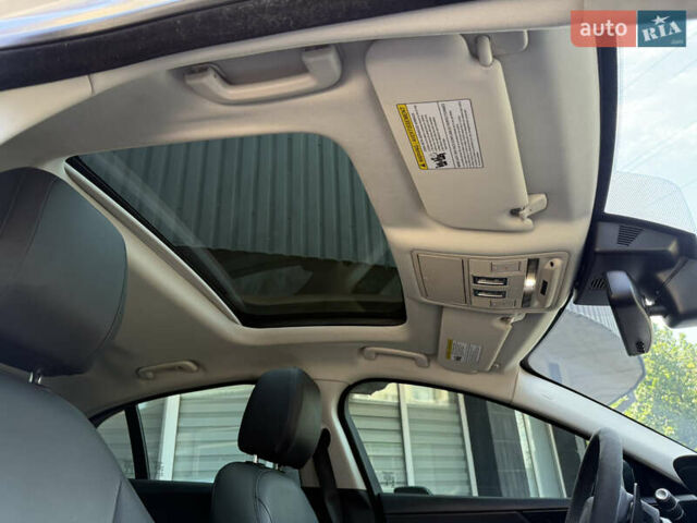 Сірий Ягуар XE, об'ємом двигуна 3 л та пробігом 82 тис. км за 20000 $, фото 61 на Automoto.ua