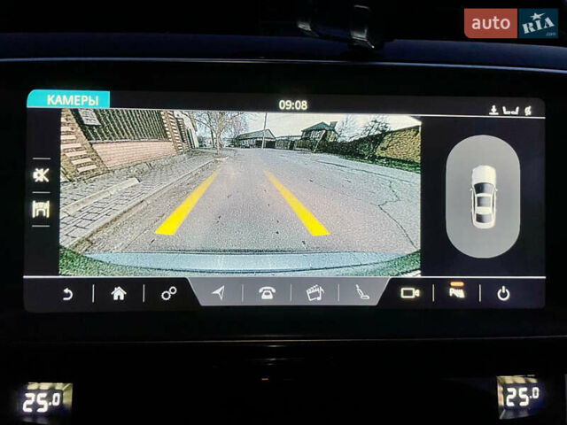 Сірий Ягуар XE, об'ємом двигуна 2 л та пробігом 125 тис. км за 18800 $, фото 19 на Automoto.ua