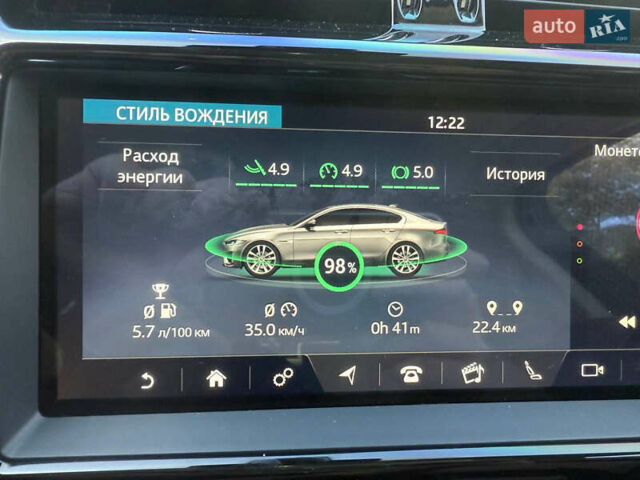 Серый Ягуар XE, объемом двигателя 2 л и пробегом 45 тыс. км за 27500 $, фото 11 на Automoto.ua