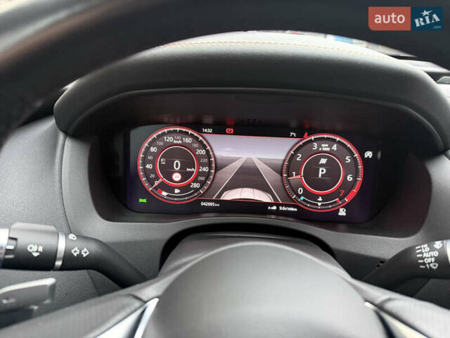 Сірий Ягуар XE, об'ємом двигуна 2 л та пробігом 42 тис. км за 29999 $, фото 12 на Automoto.ua