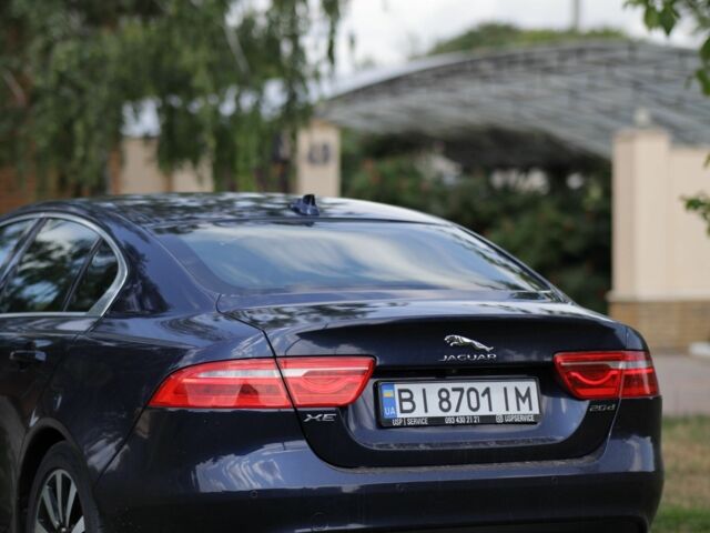 Синий Ягуар XE, объемом двигателя 2 л и пробегом 158 тыс. км за 17000 $, фото 13 на Automoto.ua