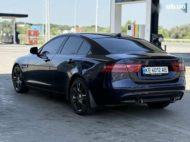Синий Ягуар XE, объемом двигателя 2 л и пробегом 54 тыс. км за 14999 $, фото 13 на Automoto.ua