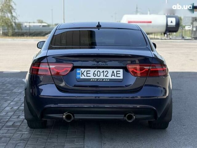 Синий Ягуар XE, объемом двигателя 2 л и пробегом 54 тыс. км за 14999 $, фото 11 на Automoto.ua