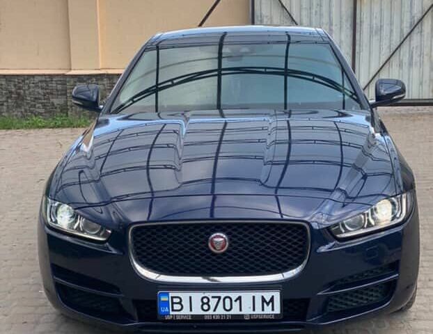 Синий Ягуар XE, объемом двигателя 2 л и пробегом 158 тыс. км за 17000 $, фото 20 на Automoto.ua