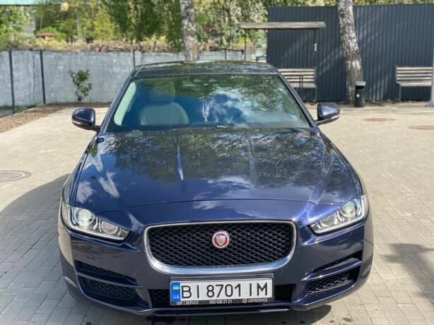 Синий Ягуар XE, объемом двигателя 2 л и пробегом 158 тыс. км за 17000 $, фото 20 на Automoto.ua