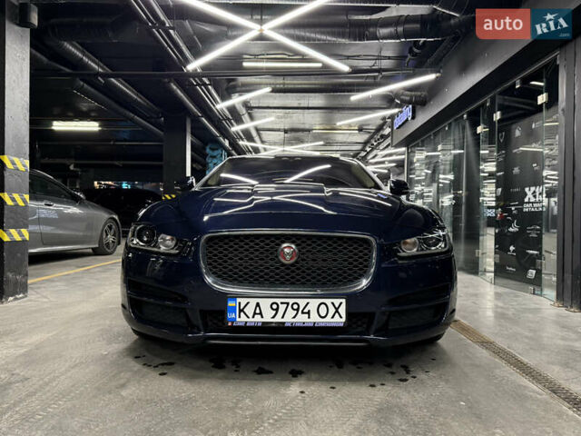Ягуар XE 2016 у Києві на Automoto.ua Синій Ягуар XE, об'ємом двигуна 3 л та пробігом 75 тис. км за 19000 $, фото 1 на Automoto.ua