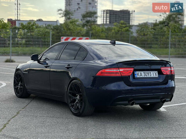 Синий Ягуар XE, объемом двигателя 3 л и пробегом 121 тыс. км за 14000 $, фото 7 на Automoto.ua