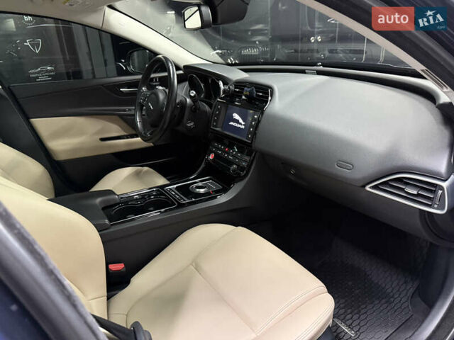 Ягуар XE 2016 у Києві на Automoto.ua Синій Ягуар XE, об'ємом двигуна 3 л та пробігом 75 тис. км за 19000 $, фото 20 на Automoto.ua