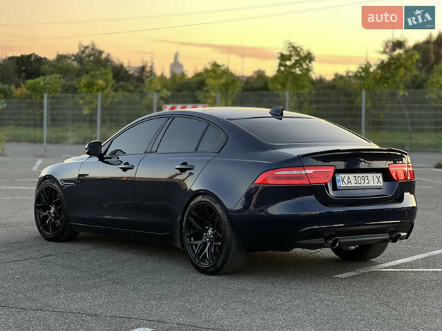 Синий Ягуар XE, объемом двигателя 3 л и пробегом 119 тыс. км за 15900 $, фото 2 на Automoto.ua