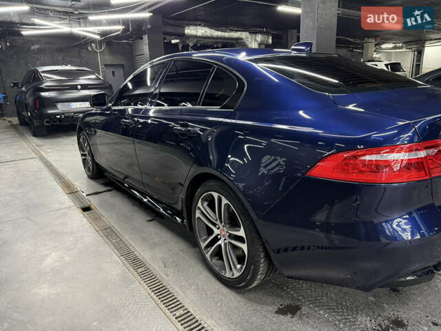 Ягуар XE 2016 у Києві на Automoto.ua Синій Ягуар XE, об'ємом двигуна 3 л та пробігом 75 тис. км за 19000 $, фото 8 на Automoto.ua