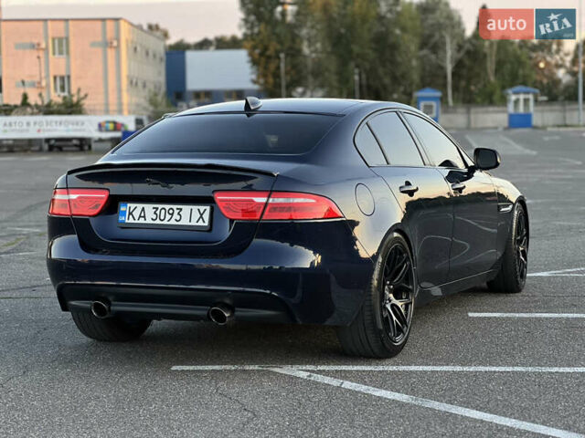 Синий Ягуар XE, объемом двигателя 3 л и пробегом 119 тыс. км за 15900 $, фото 6 на Automoto.ua