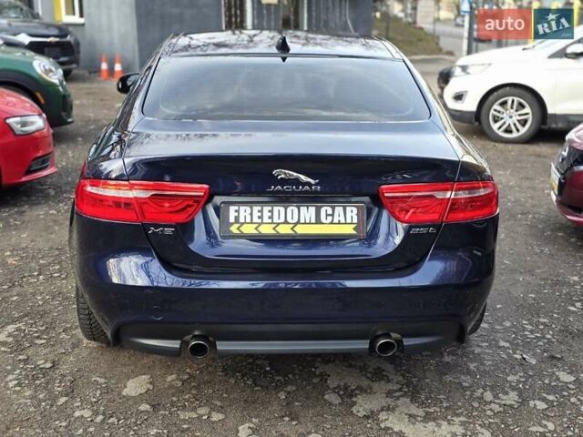 Синий Ягуар XE, объемом двигателя 2 л и пробегом 101 тыс. км за 13500 $, фото 3 на Automoto.ua