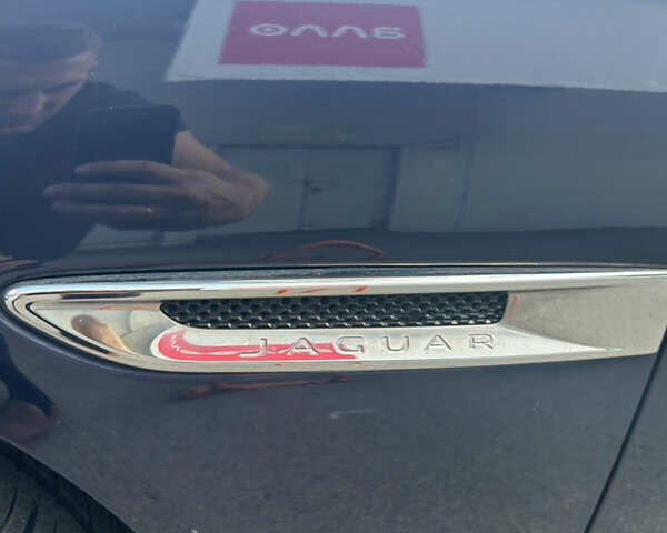 Синій Ягуар XE, об'ємом двигуна 2 л та пробігом 74 тис. км за 14800 $, фото 35 на Automoto.ua