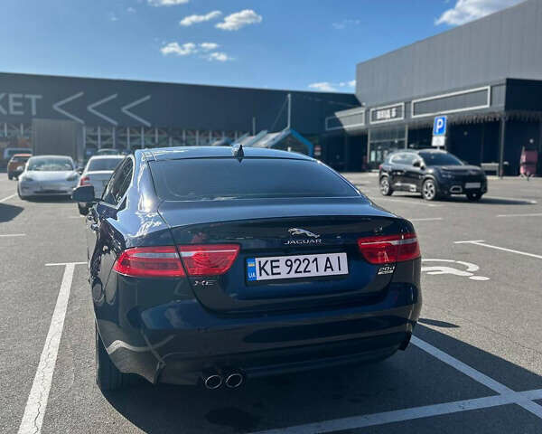 Синий Ягуар XE, объемом двигателя 2 л и пробегом 74 тыс. км за 15900 $, фото 20 на Automoto.ua