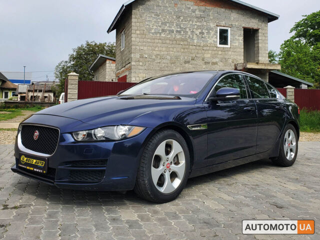 Синий Ягуар XE, объемом двигателя 2 л и пробегом 90 тыс. км за 16400 $, фото 6 на Automoto.ua