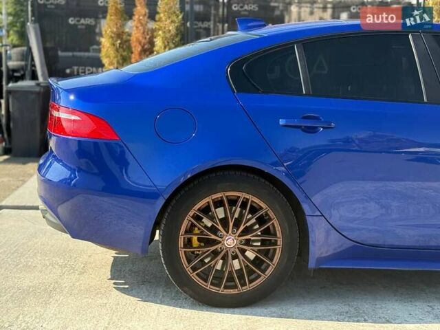 Синий Ягуар XE, объемом двигателя 2 л и пробегом 137 тыс. км за 14900 $, фото 6 на Automoto.ua