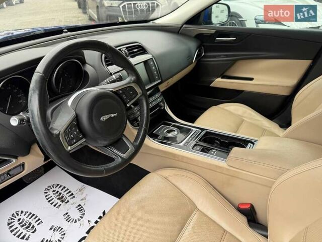 Ягуар XE 2018 в Луцке на Automoto.ua Синий Ягуар XE, объемом двигателя 2 л и пробегом 176 тыс. км за 9800 $, фото 14 на Automoto.ua