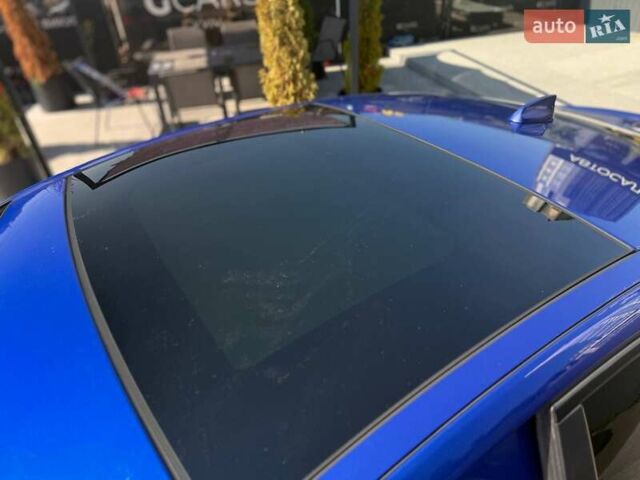 Синий Ягуар XE, объемом двигателя 2 л и пробегом 137 тыс. км за 14900 $, фото 4 на Automoto.ua