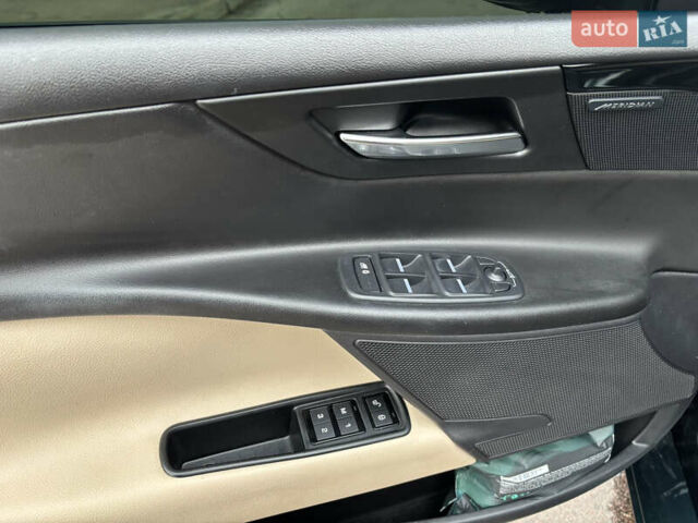 Ягуар XE 2016 у Борисполе на Automoto.ua Зелений Ягуар XE, об'ємом двигуна 2 л та пробігом 67 тис. км за 14800 $, фото 9 на Automoto.ua