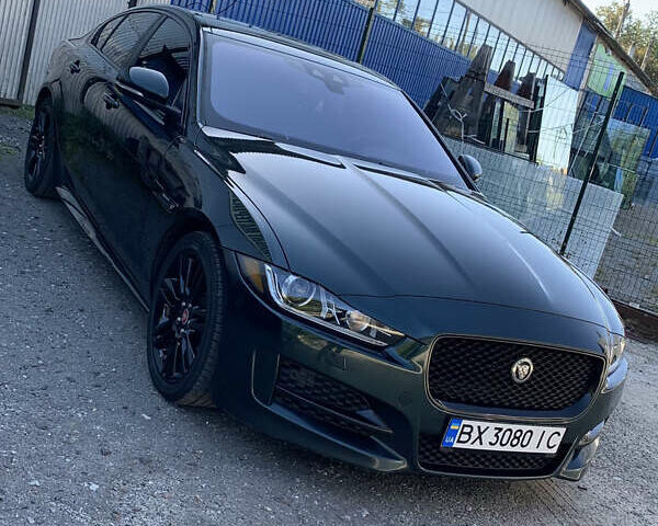 Зелений Ягуар XE, об'ємом двигуна 2 л та пробігом 169 тис. км за 17999 $, фото 2 на Automoto.ua