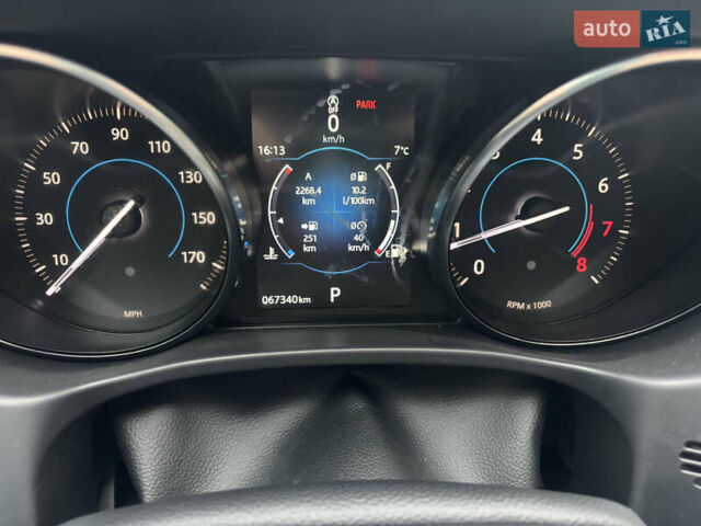 Ягуар XE 2016 у Борисполе на Automoto.ua Зелений Ягуар XE, об'ємом двигуна 2 л та пробігом 67 тис. км за 14800 $, фото 6 на Automoto.ua