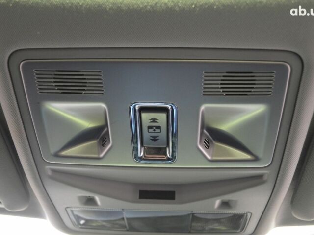 Белый Ягуар ХФ, объемом двигателя 0 л и пробегом 135 тыс. км за 14999 $, фото 19 на Automoto.ua