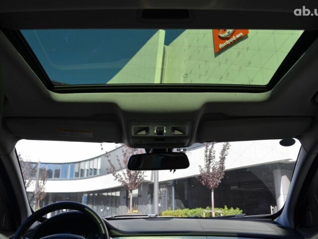 Белый Ягуар ХФ, объемом двигателя 0 л и пробегом 135 тыс. км за 14999 $, фото 9 на Automoto.ua