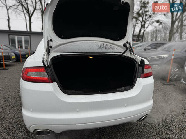 Білий Ягуар ХФ, об'ємом двигуна 3 л та пробігом 315 тис. км за 8000 $, фото 20 на Automoto.ua