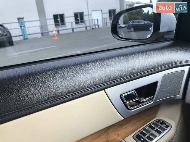 Ягуар ХФ 2012 в Киеве на Automoto.ua Белый Ягуар ХФ, объемом двигателя 3 л и пробегом 48 тыс. км за 24999 $, фото 23 на Automoto.ua