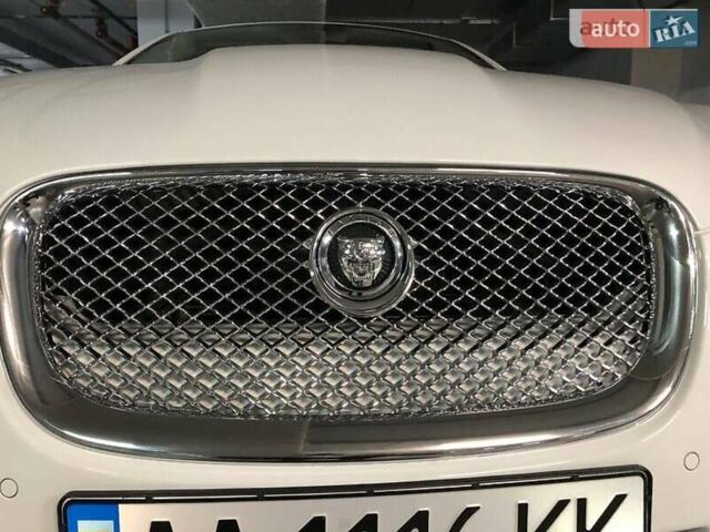 Ягуар ХФ 2012 в Киеве на Automoto.ua Белый Ягуар ХФ, объемом двигателя 3 л и пробегом 48 тыс. км за 24999 $, фото 4 на Automoto.ua