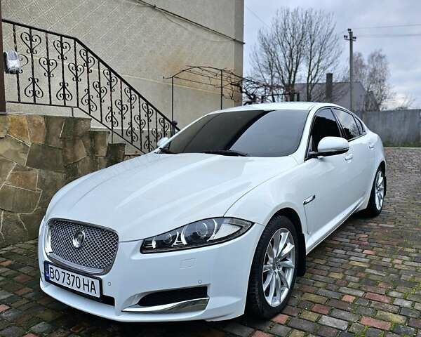 Белый Ягуар ХФ, объемом двигателя 2 л и пробегом 212 тыс. км за 11500 $, фото 5 на Automoto.ua