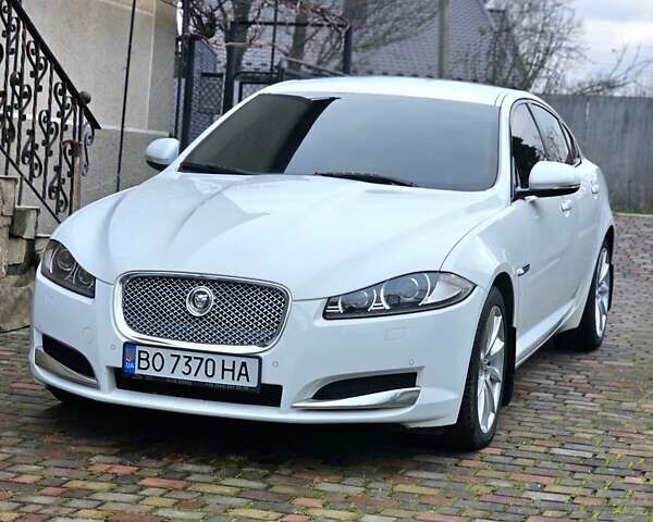 Белый Ягуар ХФ, объемом двигателя 2 л и пробегом 212 тыс. км за 11500 $, фото 7 на Automoto.ua