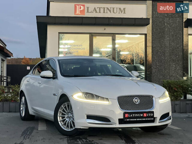 Ягуар ХФ 2012 у Ужгороді на Automoto.ua Білий Ягуар ХФ, об'ємом двигуна 2.97 л та пробігом 164 тис. км за 13900 $, фото 2 на Automoto.ua