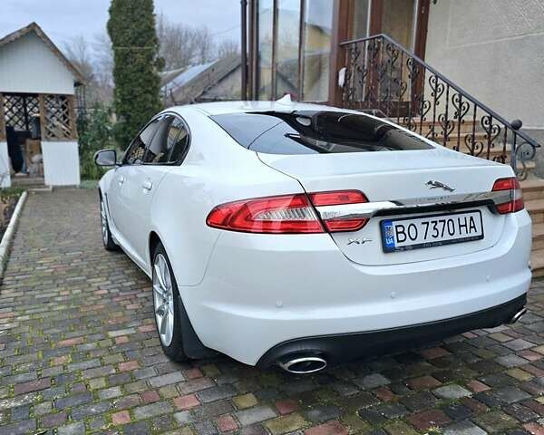 Белый Ягуар ХФ, объемом двигателя 2 л и пробегом 212 тыс. км за 11500 $, фото 9 на Automoto.ua