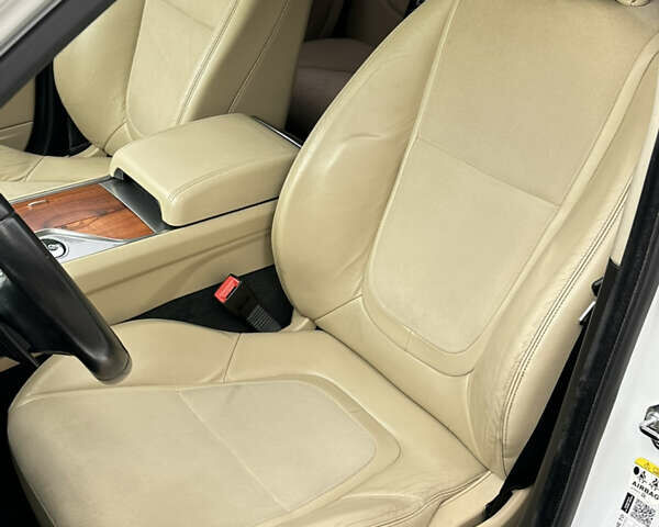 Белый Ягуар ХФ, объемом двигателя 3 л и пробегом 169 тыс. км за 11200 $, фото 28 на Automoto.ua