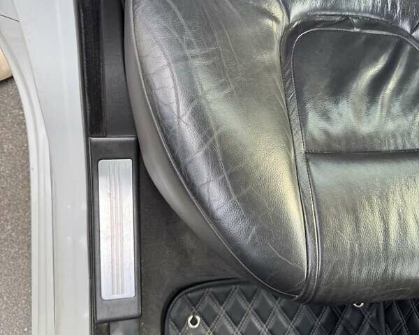 Белый Ягуар ХФ, объемом двигателя 2 л и пробегом 210 тыс. км за 16300 $, фото 29 на Automoto.ua