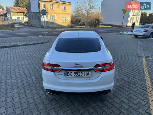 Білий Ягуар ХФ, об'ємом двигуна 2 л та пробігом 212 тис. км за 11700 $, фото 8 на Automoto.ua