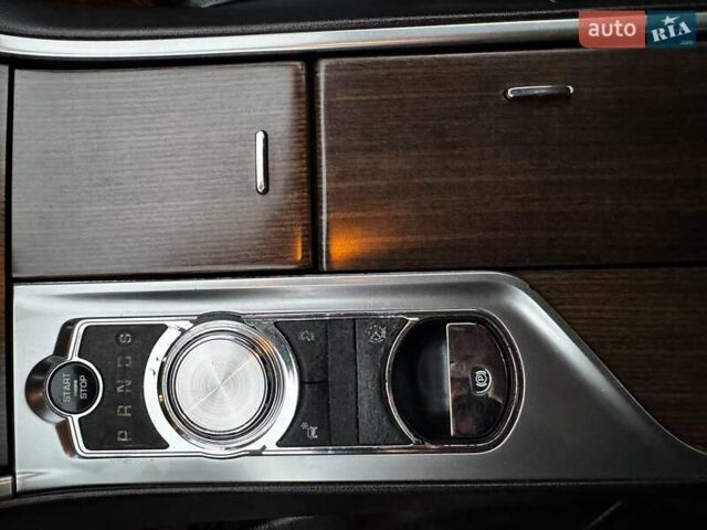 Білий Ягуар ХФ, об'ємом двигуна 2 л та пробігом 214 тис. км за 15990 $, фото 36 на Automoto.ua